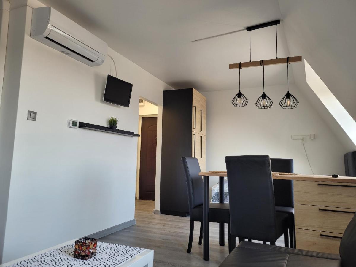Pod Radiostacja -gliwice Tarnogorska, Parking Free, Klimatyzacja Apartmán *