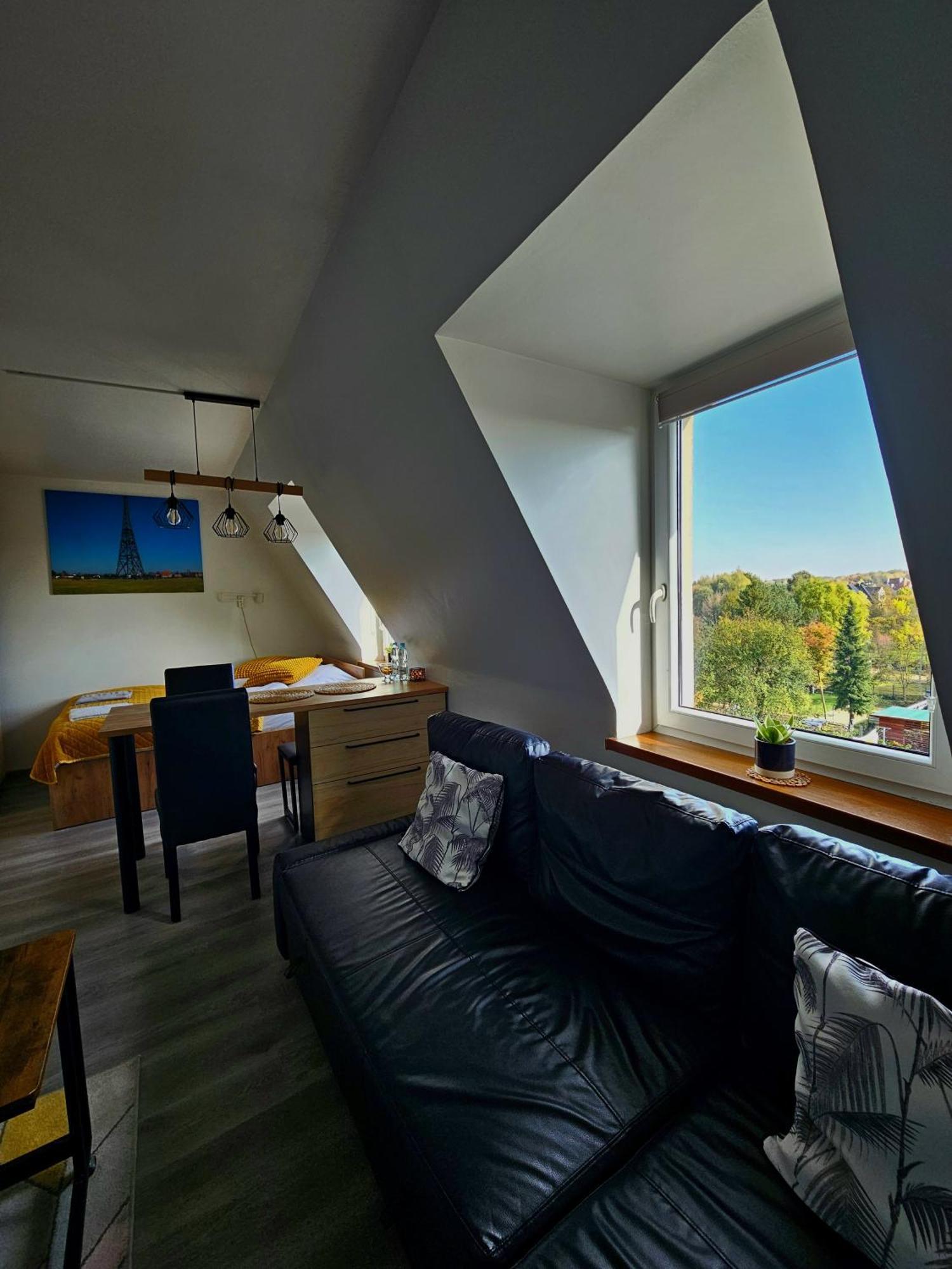 Apartment Pod Radiostacja -gliwice Tarnogorska, Parking Free, Klimatyzacja Gliwice